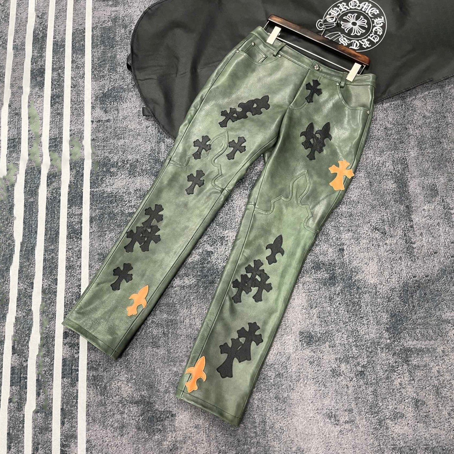 Chrome Hearts Men's Fall/Winter Dark Green Calfskin Leather Patch Embroidered Pants #99894
