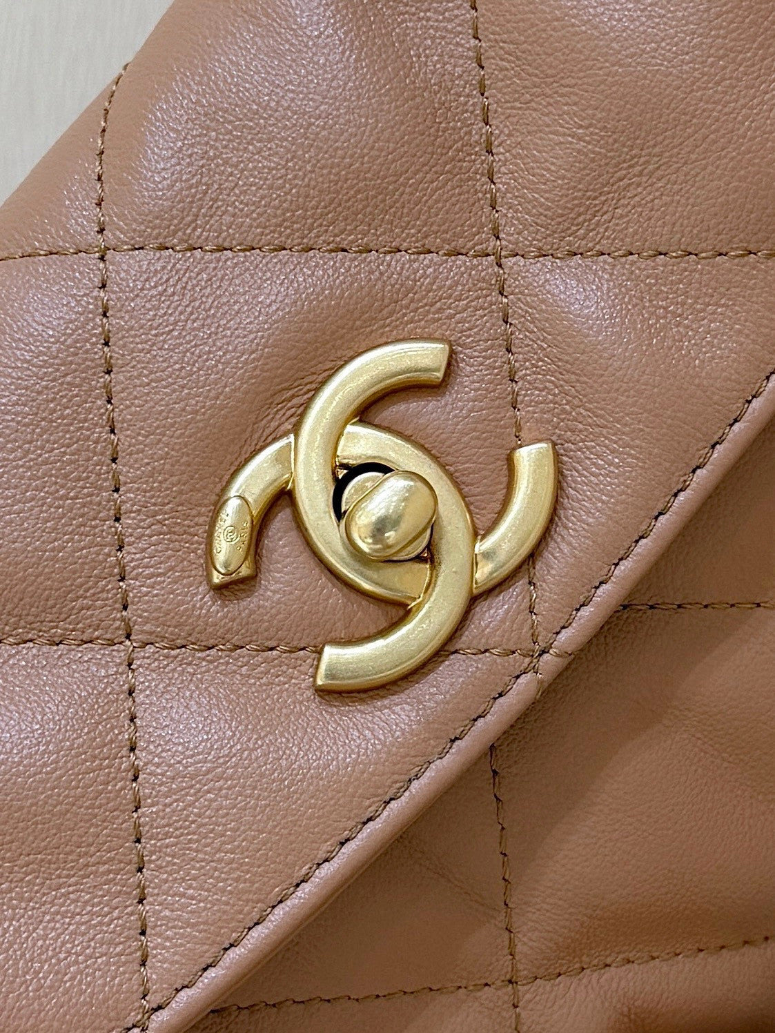 Chanel Hobo Vintage Bag Retro And Stylish Highly Practical Can Be Carried By Hand Under The Arm Or Worn Crossbody Bag Bags #197475