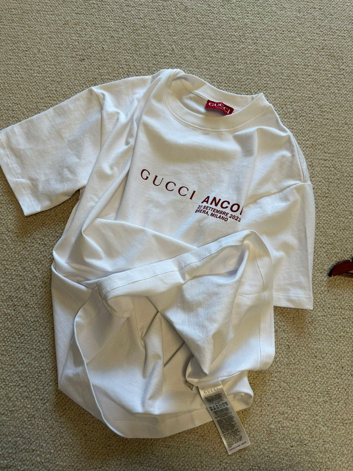 Gucci Men's And Women's Genderless Fall And Winter Models White Cotton Round Neck Short Sleeve T-shirt #97233