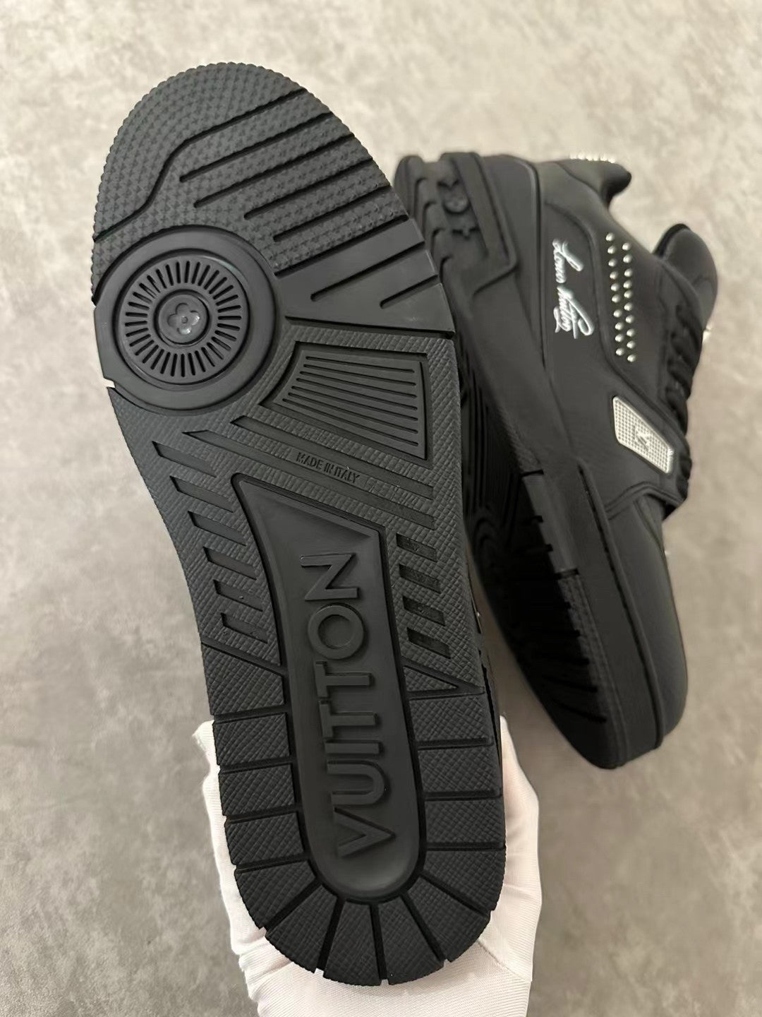 Louis Vuitton LV Trainer Sneaker Shoes 1ADHBH #301860