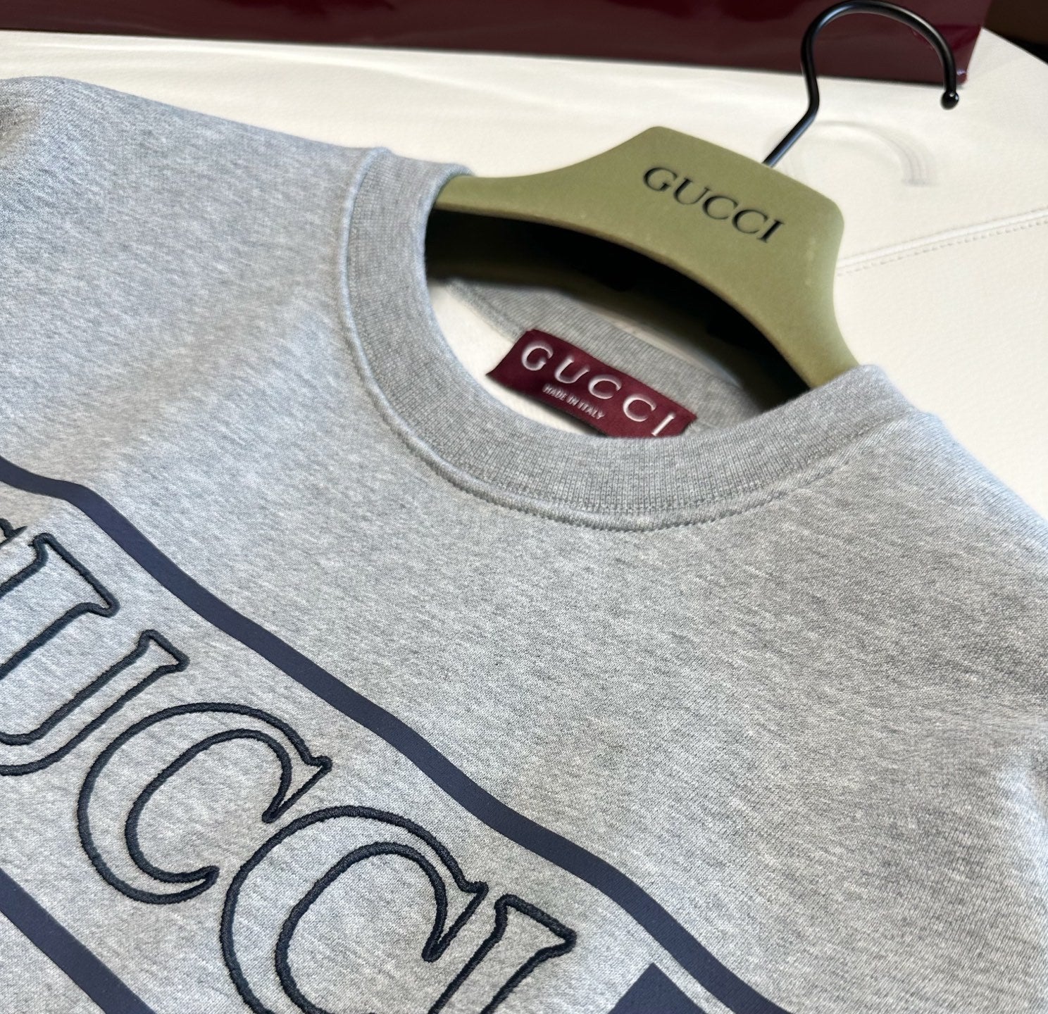 Gucci Men's Spring and Summer Solid Color Letter Printed Cotton Round Neck Long Sleeve Sweatshirt #76391