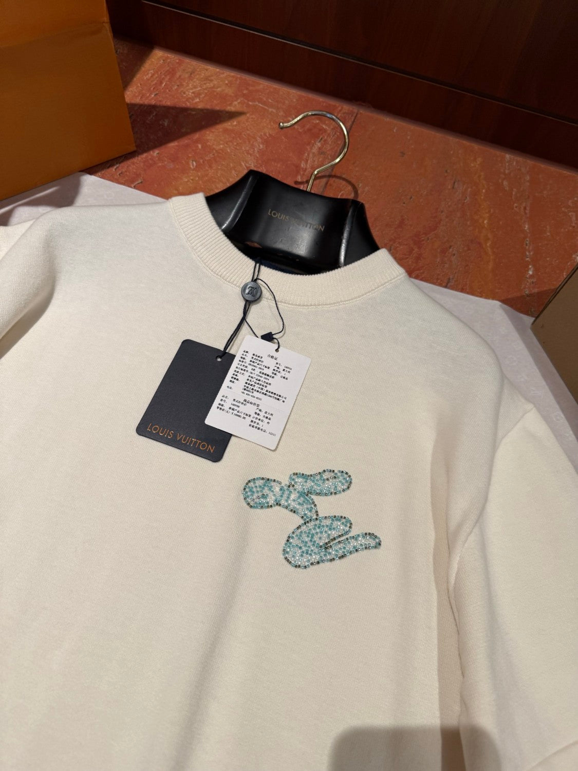Louis Vuitton Men's Summer Embroidered Beaded Small Snake Pattern Solid Color Round Neck Short Sleeve T-Shirt #77554