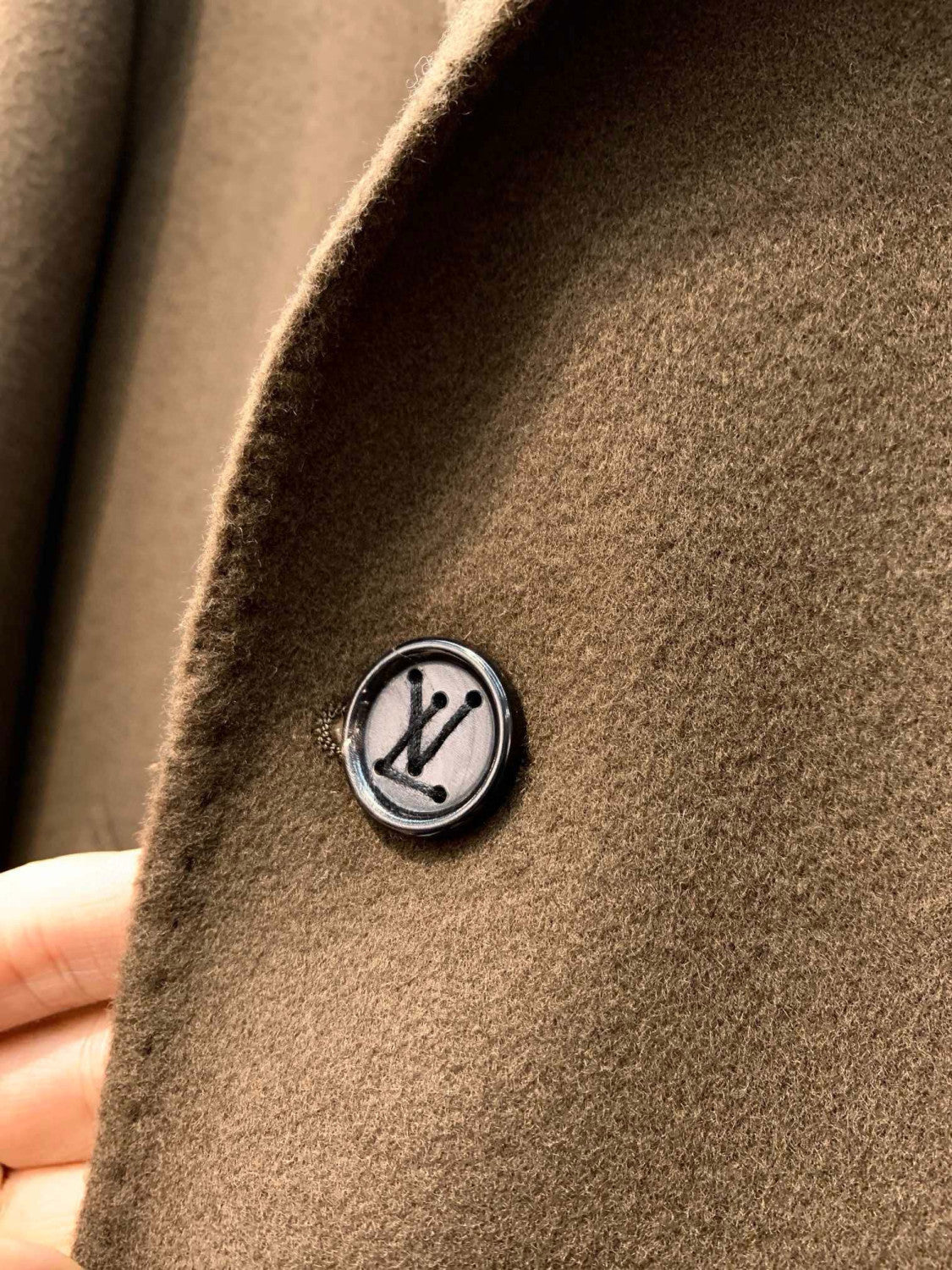 Louis Vuitton Men's Mid Length Winter Double Faced Wool And Cashmere Single Breasted Coat Jacket #97696