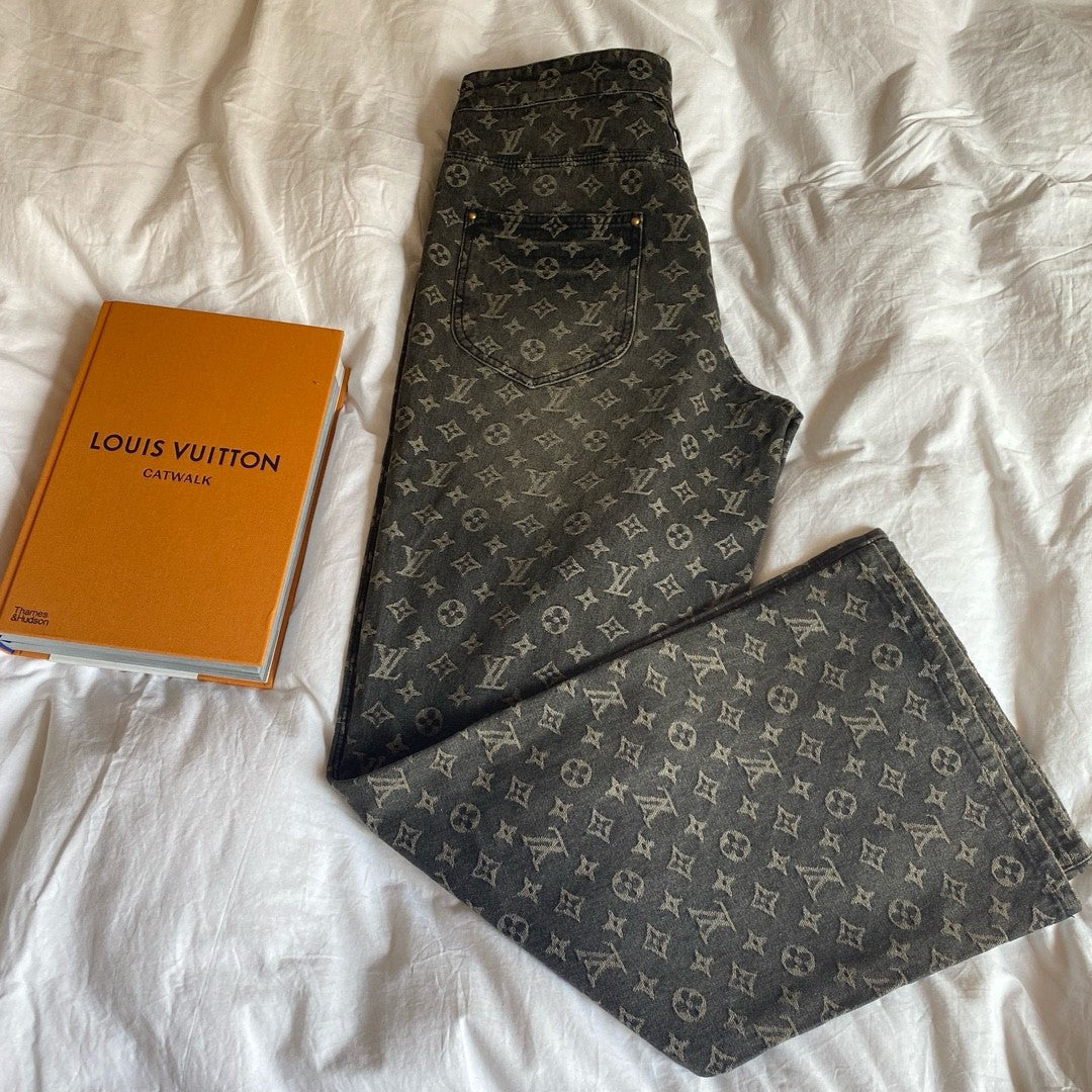 Louis Vuitton Men's Retro Washed And Embroidered Monogram Pattern Loose Jeans Spring And Autumn Fashion High Street Straight Wide Leg TrousersCasual Pants #71848