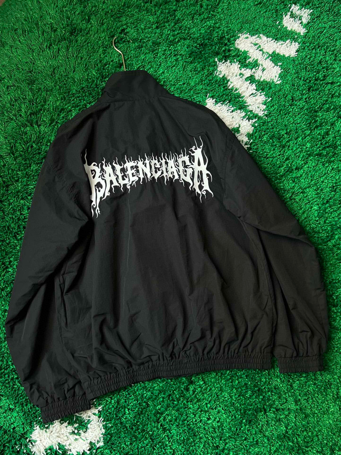 Balenciaga Men's And Women's Spring And Autumn Models Flame Letters Printing Solid Color High Collar Zipper Long Sleeve Jacket #98574