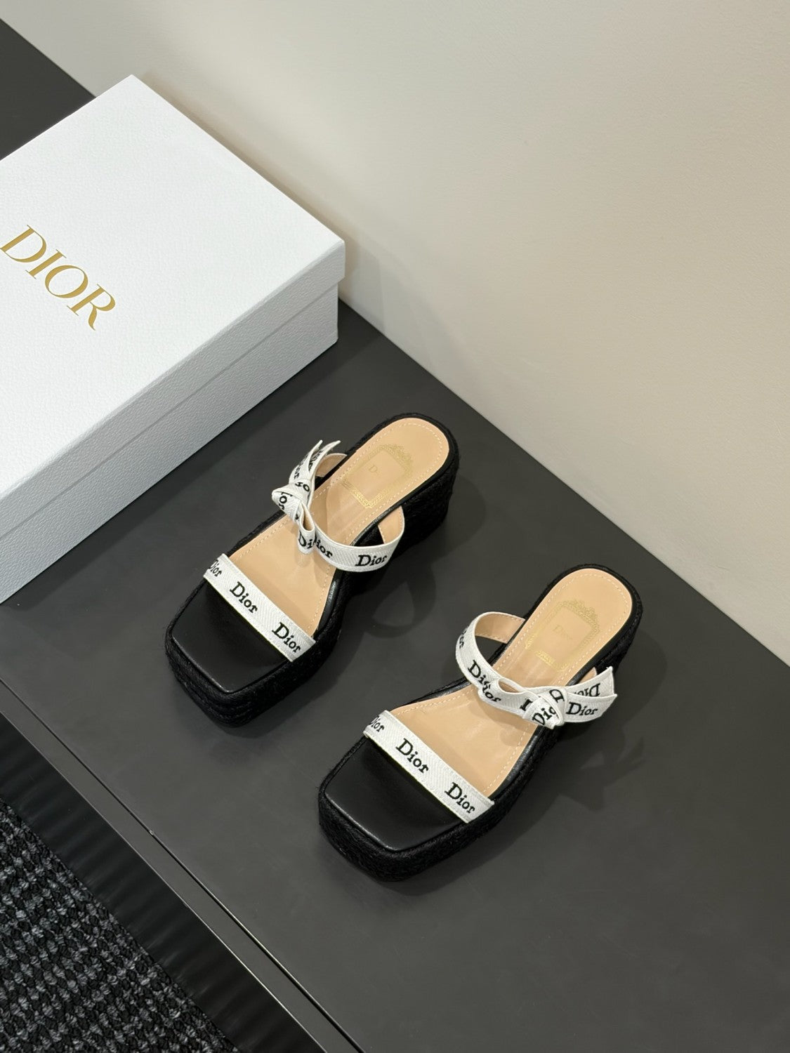 DIOR J Adior Wedge Slide with Straps White Embroidered Cotton and Natural Raffia #386876