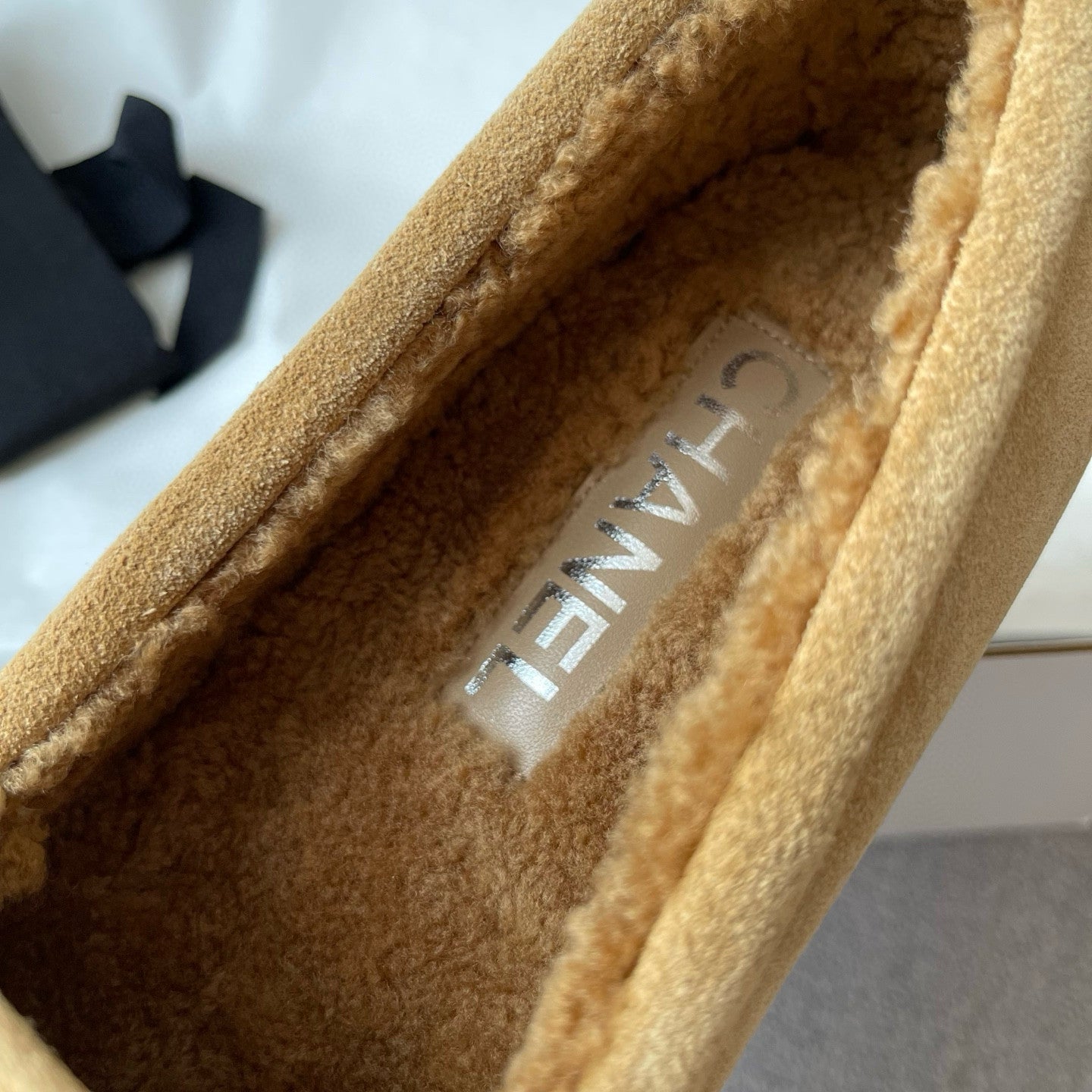 Chanel Women's Fall/Winter Logo Suede Solid-Color Round-Toe Low-Top Loafers Casual Flats Shoes #81589