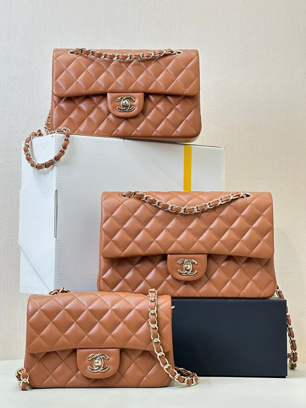 Chanel Women's Solid Color Classic Metal Chain Leather Flap Bag. Shoulder Bag Crossbody Bags #78116
