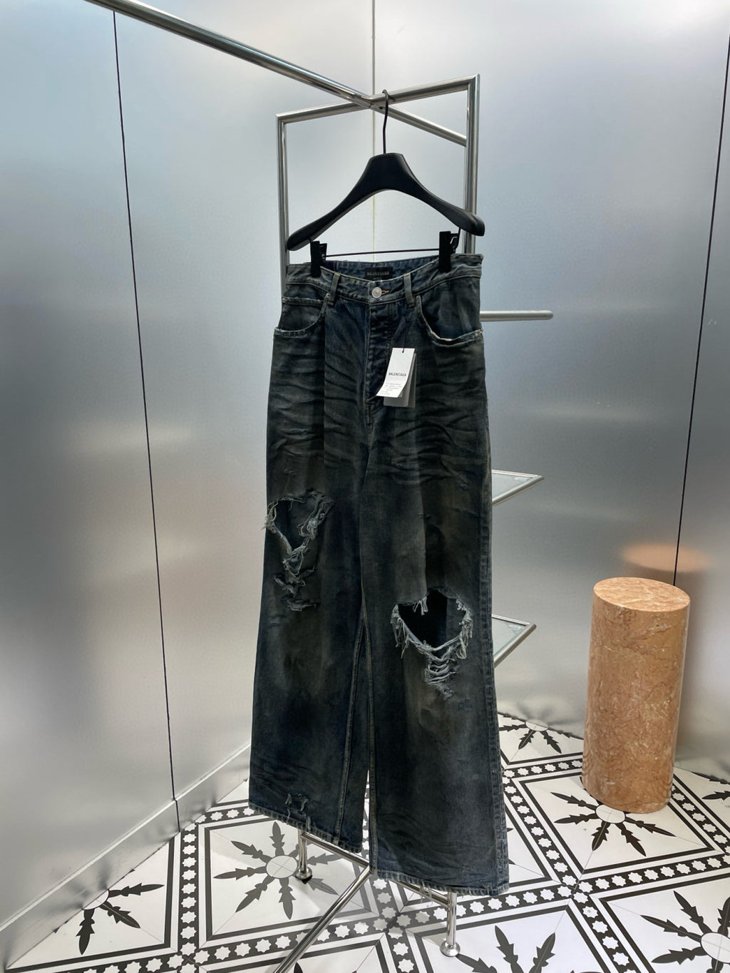 Balenciaga Men's And Women's Spring/Fall Fashion Casual Washed Distressed Relaxed Fit Ripped Jeans Pants #78978