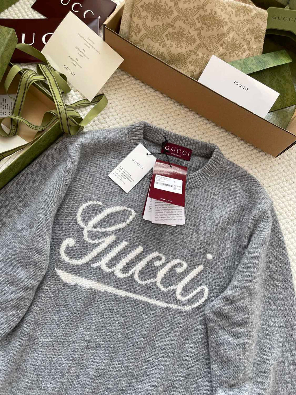 Gucci Men's Autumn and Winter Gray Logo Letter Applique Crew Neck Pullover Wool Long Sleeve Sweater #286788