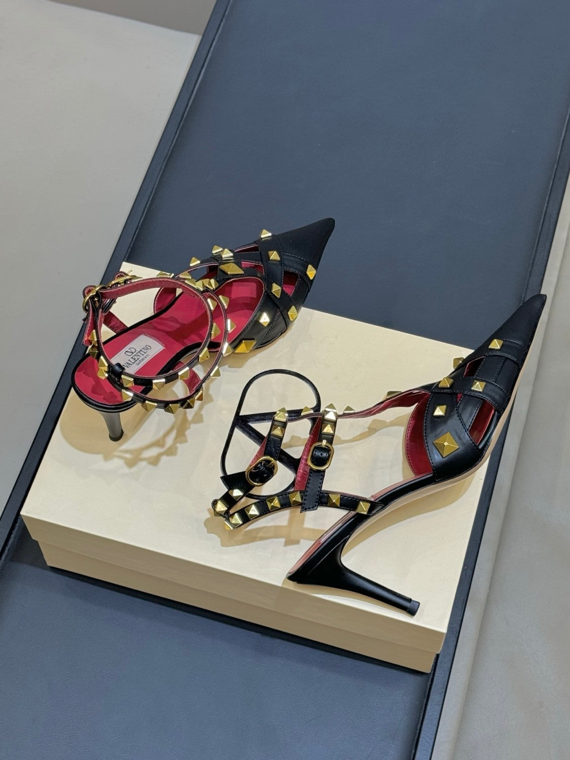 Valentino Studdy Kidskin Pumps 100mm for Woman #336910