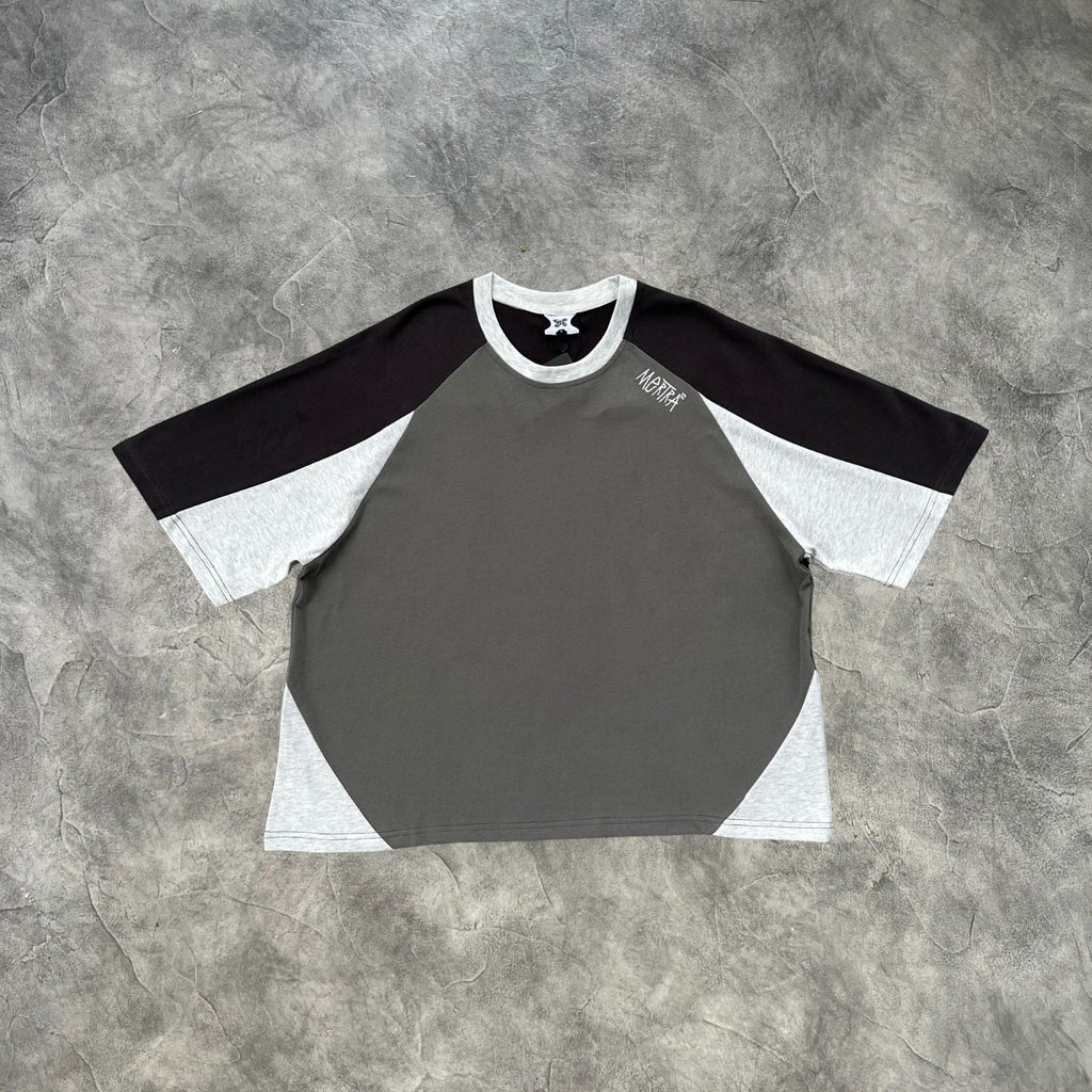 Mertra Three Color Sliced T-Shirt