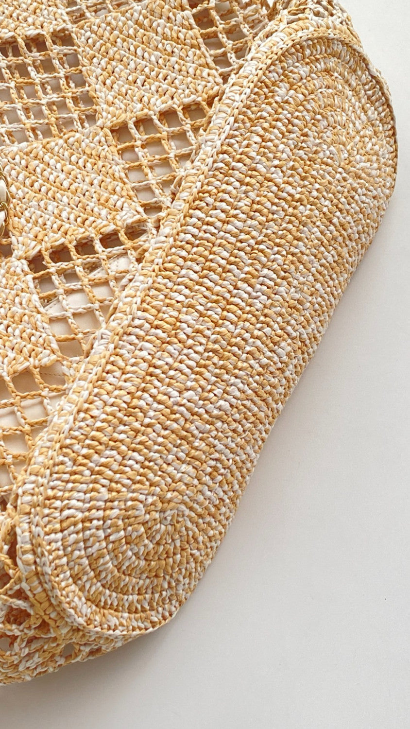 Chanel Women's CoCo Beach Collection Woven Shopper Solid Color Gold Buckle Logo Checkered Casual Tote Bag Bags AS4576-B15546-NW424 #81292