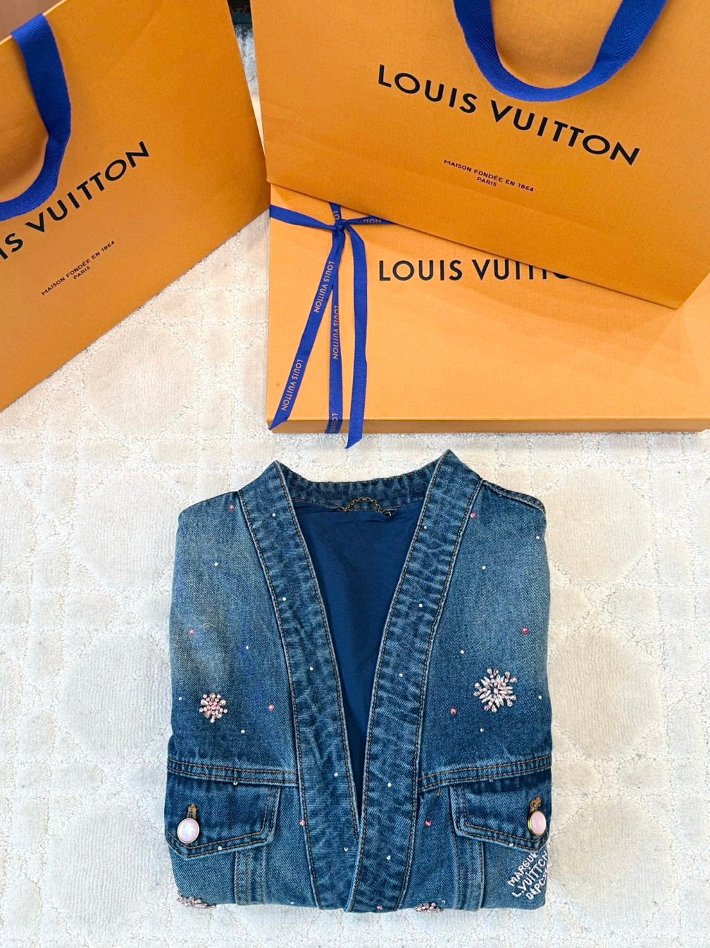 Louis Vuitton Men's and Women's Fashion Casual V Neck Embroidered Kimono Style Long Sleeve Denim Jacket  Embroidered Workwear Denim Shorts Suit Set #78735
