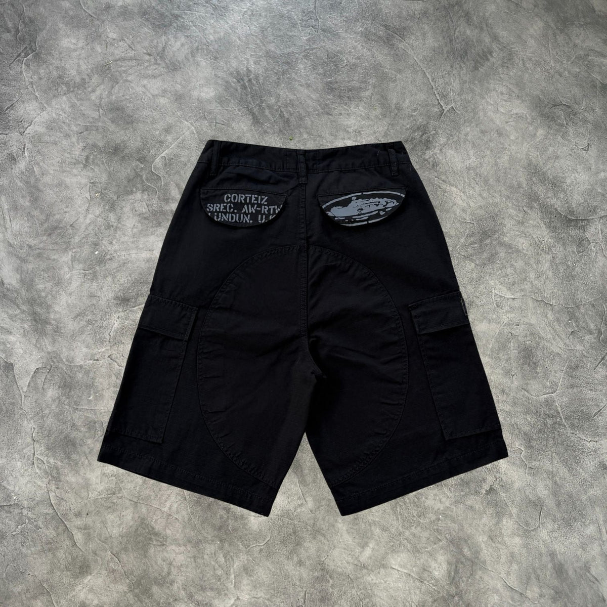 Corteiz Evil Guerrilla Cargo Shorts Black