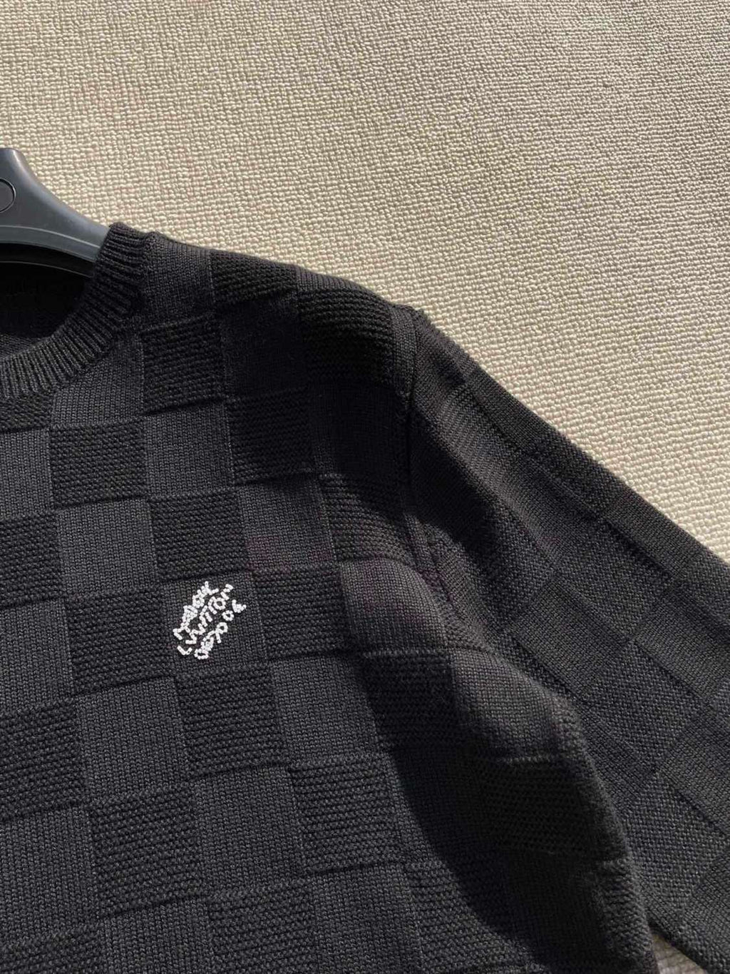 Louis Vuitton Men's Spring and Autumn Solid Color Check Printed Wool Round Neck Long Sleeve Knitted Sweater #74581
