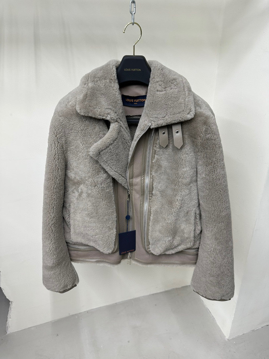 Louis Vuitton Removable Fur Leather Jacket Ngvp #5666