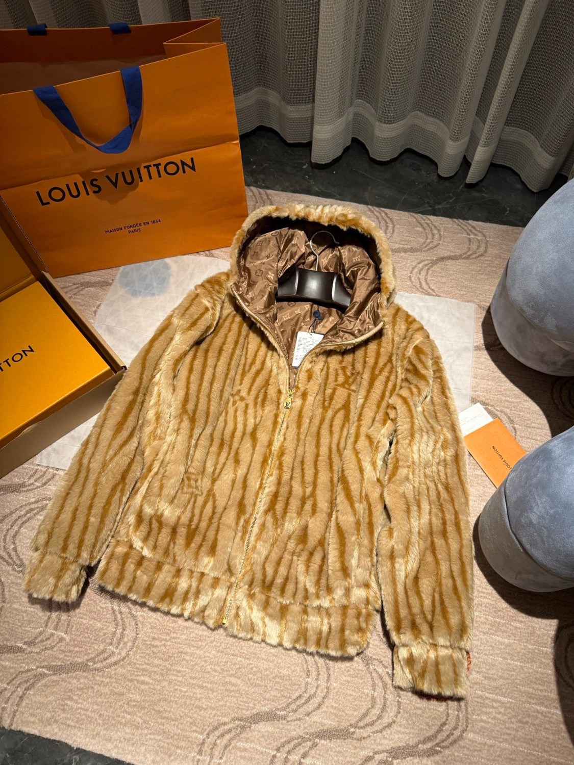 Louis Vuitton Epi Fleece Hooded Blouson #334486