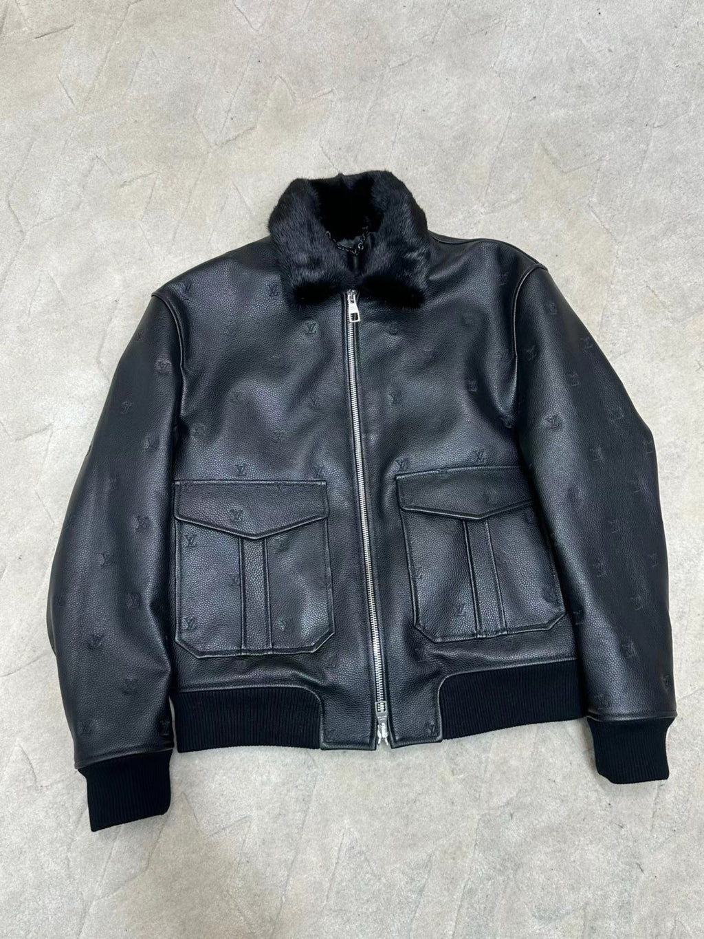 Louis Vuitton Men's Autumn/Winter Logo Embroidery Hair Collar Zip Cowhide Pilot Jacket #99476