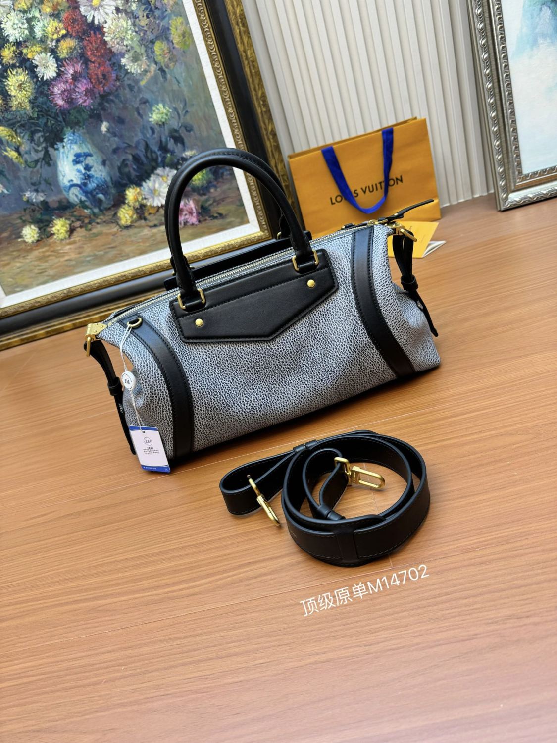 Louis Vuitton LV BIKER Women's Solid Color Metal Accessories Detachable Adjustable Shoulder Strap Sheep Leather Shoulder Handbag Bag Bags #76456