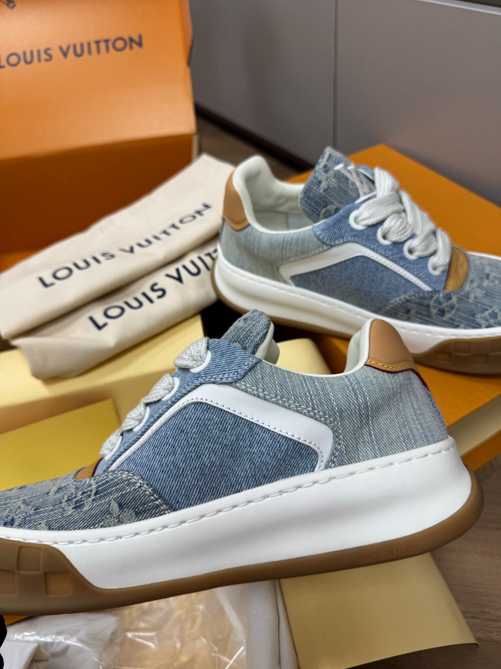 LOUIS VUITTON LV Tilted Sneaker Shoes #388719
