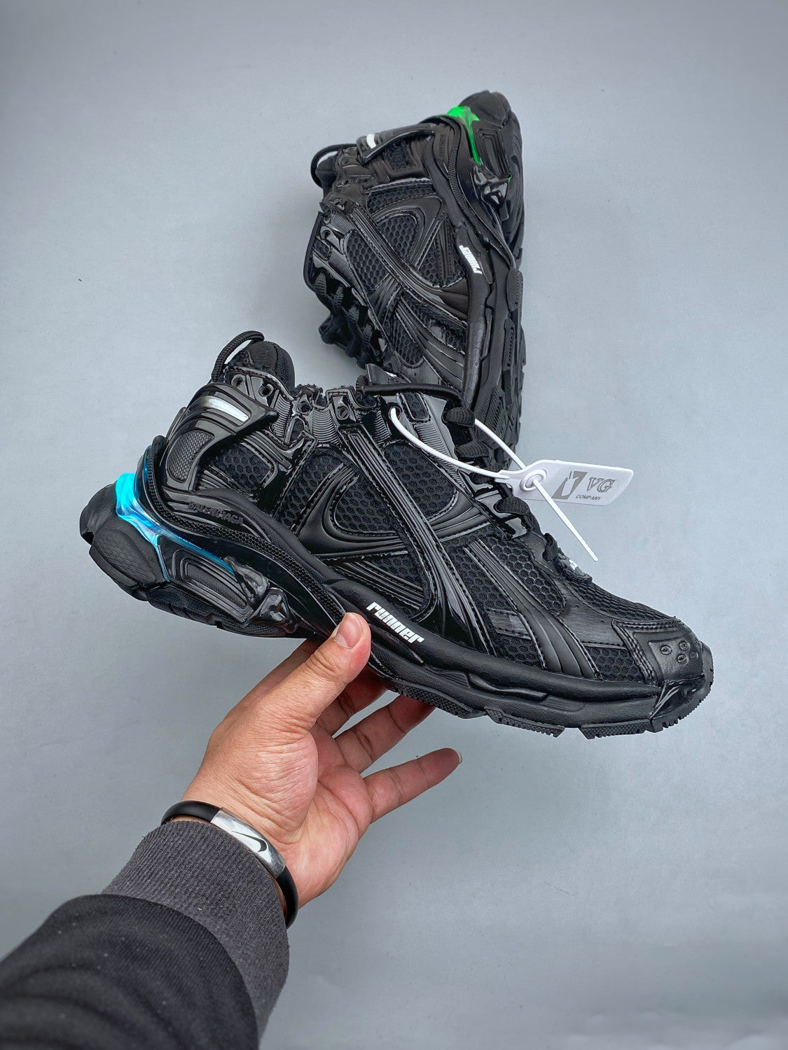 Balenciaga Runner Led Sneaker #379327
