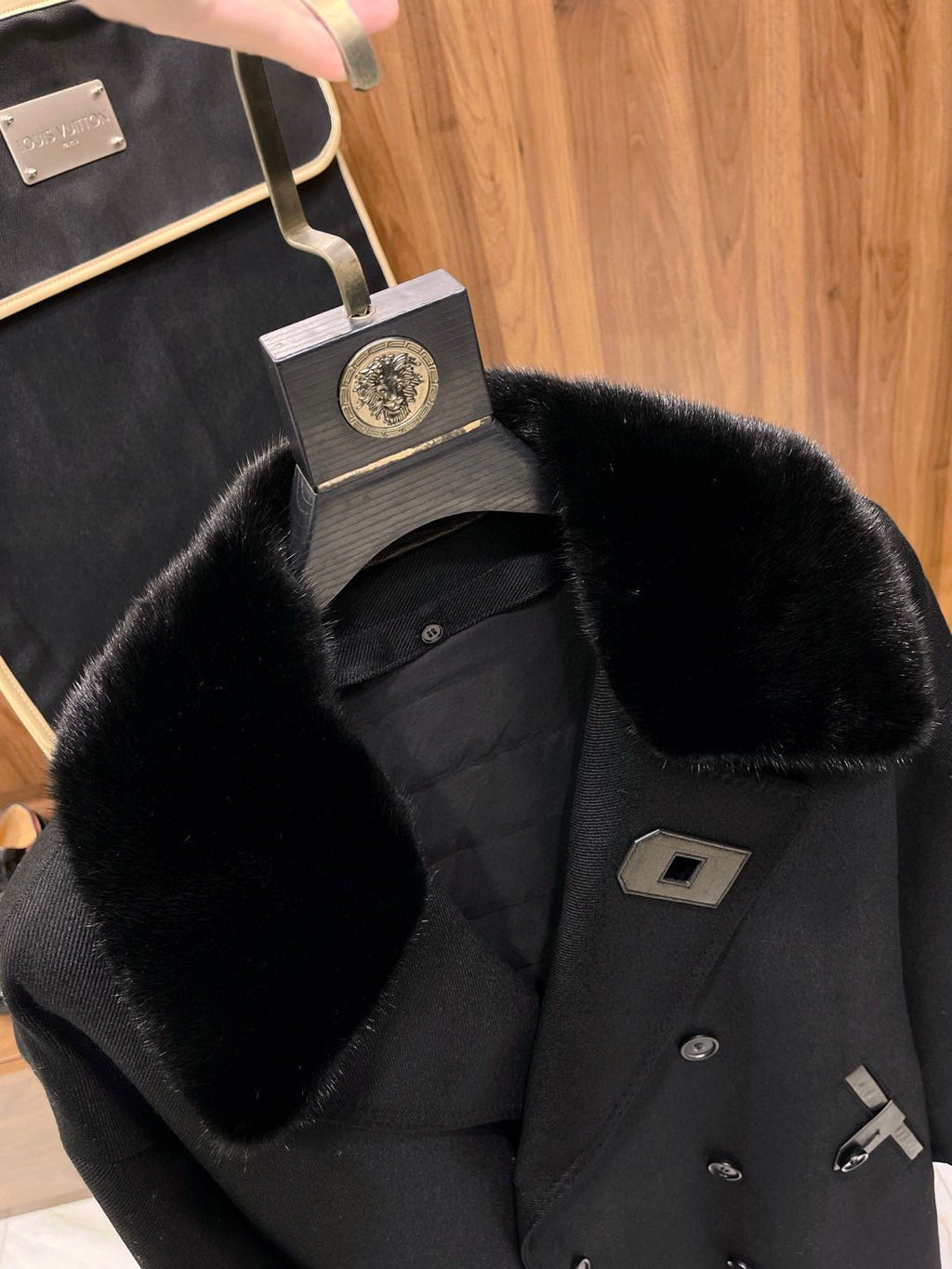 Louis Vuitton Men's Fall And Winter Mink Fur Collar Casual Down Jacket With Multiple Pockets Long Coat Ngvp #9873