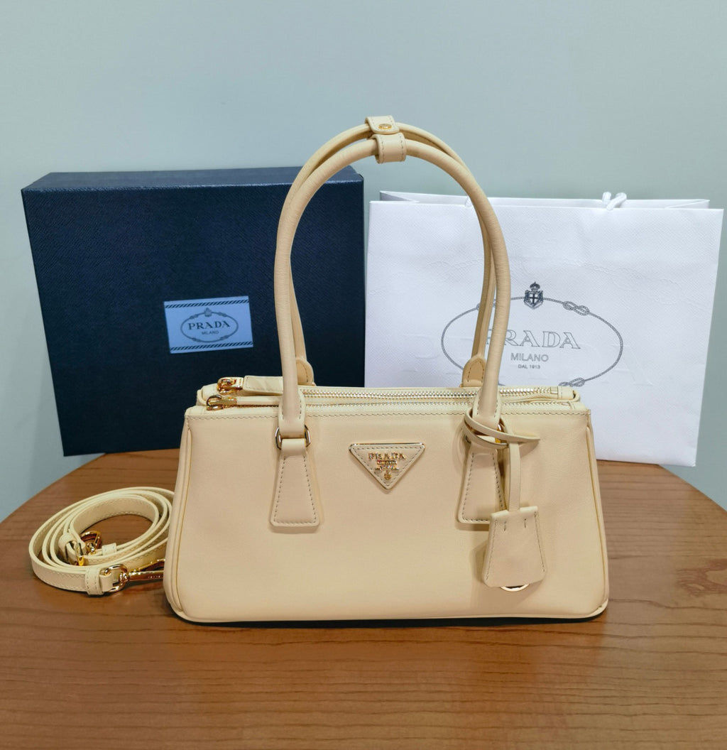 Prada Galleria Women's Classic Fashion Solid Color Metal Triangle Engraved Logo Calfskin Handbag Bags #78231