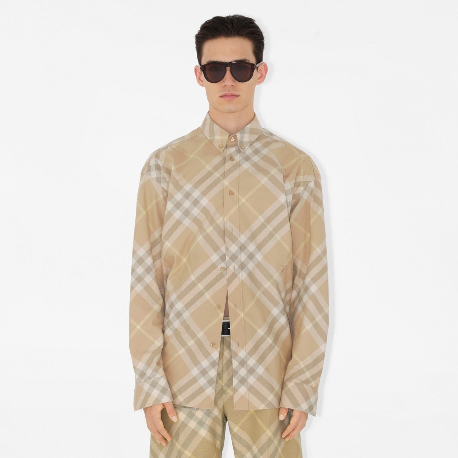 Burberry Men's Spring And Autumn New Retro Plaid Cotton Shirt Color Blocking Single-breasted Lapel Button Down Shirt  #71363