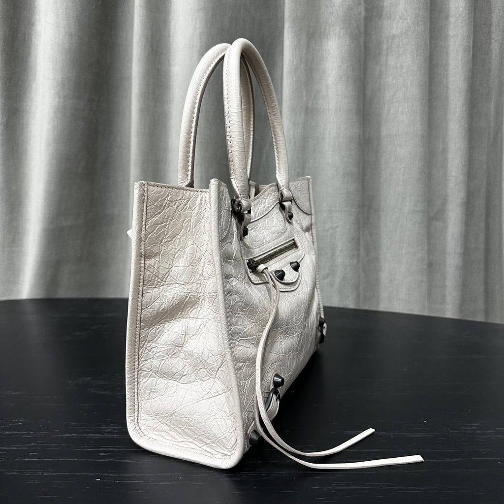 Balenciaga Le City Vertical Tote Bag Motorcycle Bag Cracked Old Retro Rivet Tassel Zipper Commuting Casual Bag #332658