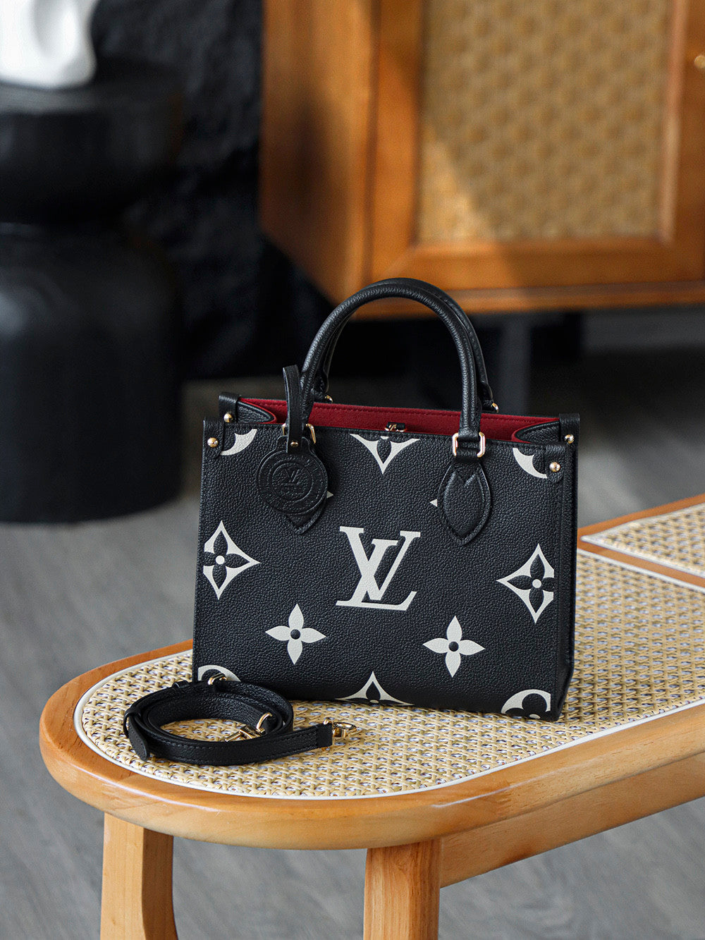 Louis Vuitton OnTheGo PM Bicolor Monogram Empreinte Leather Women's Handbags #333041