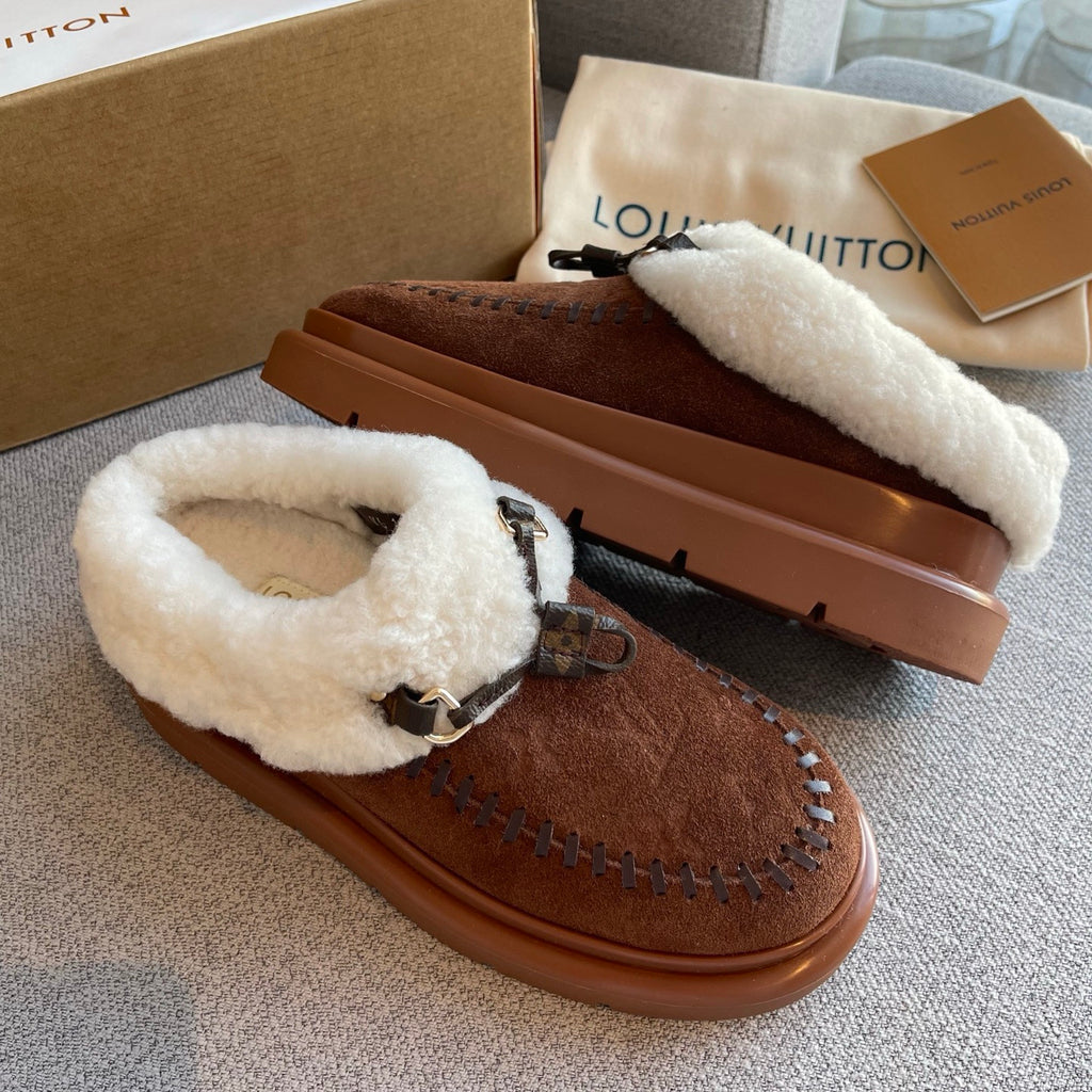 Louis Vuitton Cortina Closed Mule Shoes #334366