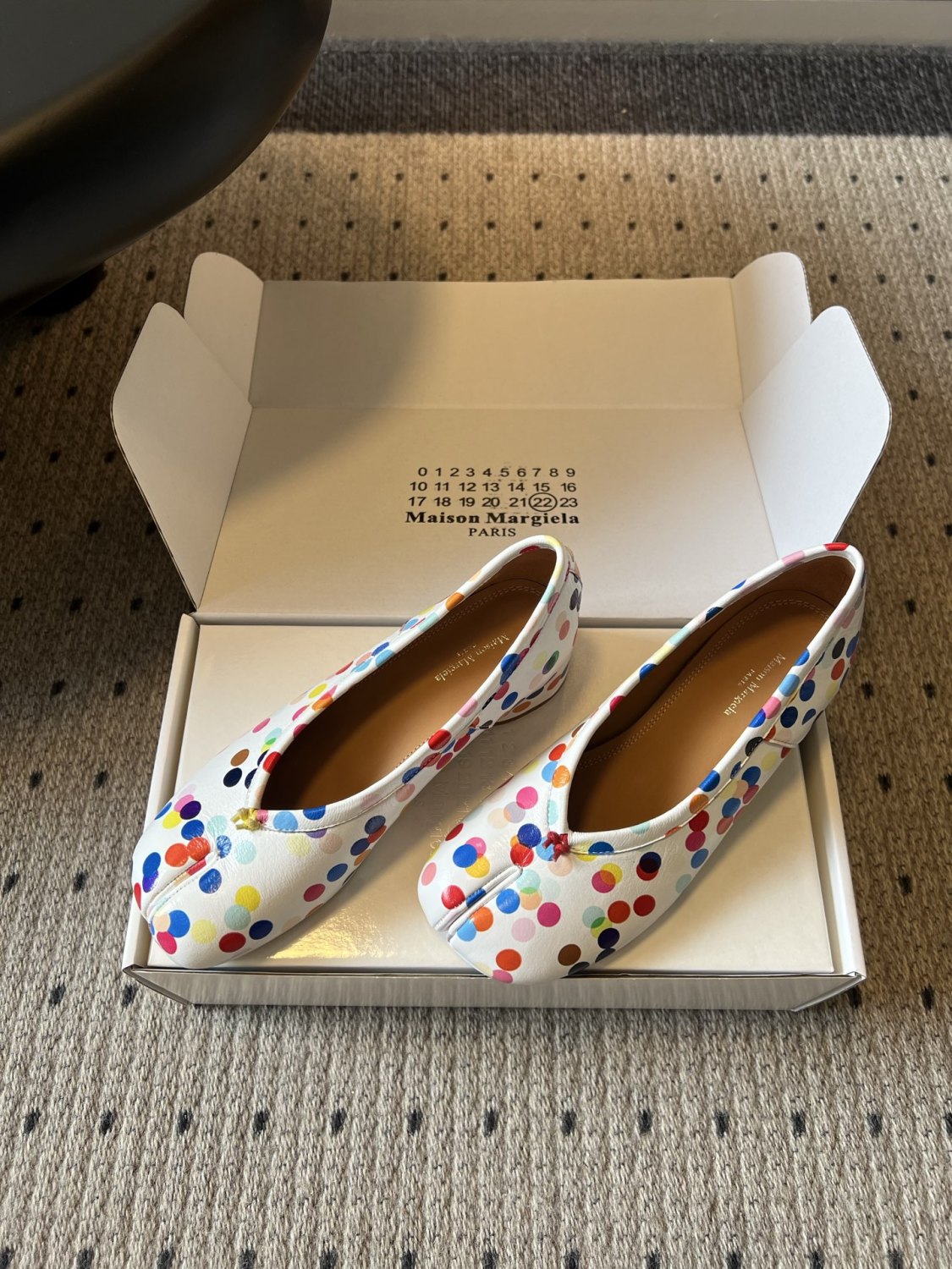 Maison Margiel Polka Dot Split Toe Shoes #381391