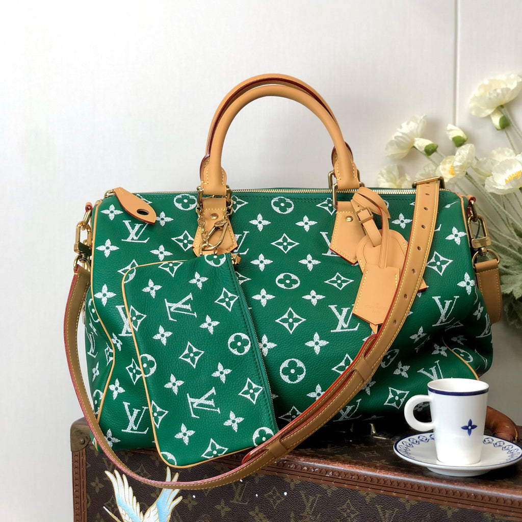 Louis Vuitton Women's Fashion Classic Grass Green Logo Zipper Closure Leather Shoulder Bag Handbags In Small Medium And Large Sizes Crossbody Bag Bags #78661