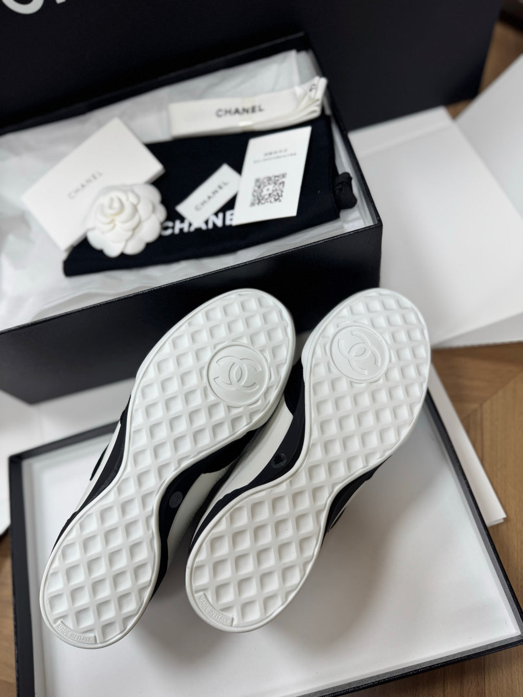 CHANEL Sneakers Calfskin Suede Kidskin White Black #378783