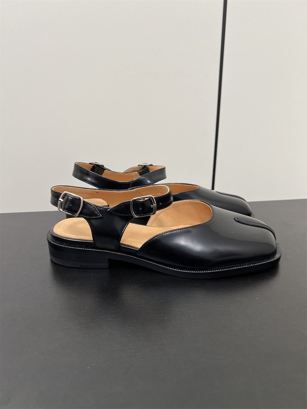 Maison Margiela Tabi Sandals in Black #333695