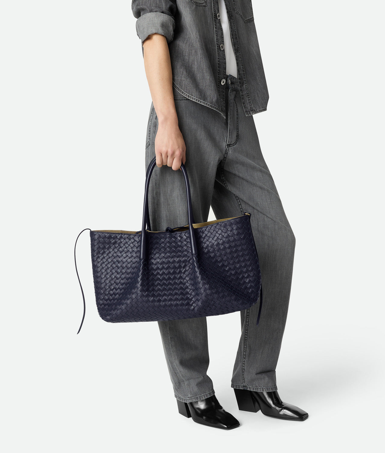 Bottega Veneta Double Sided Pinacoteca Handbags #334325