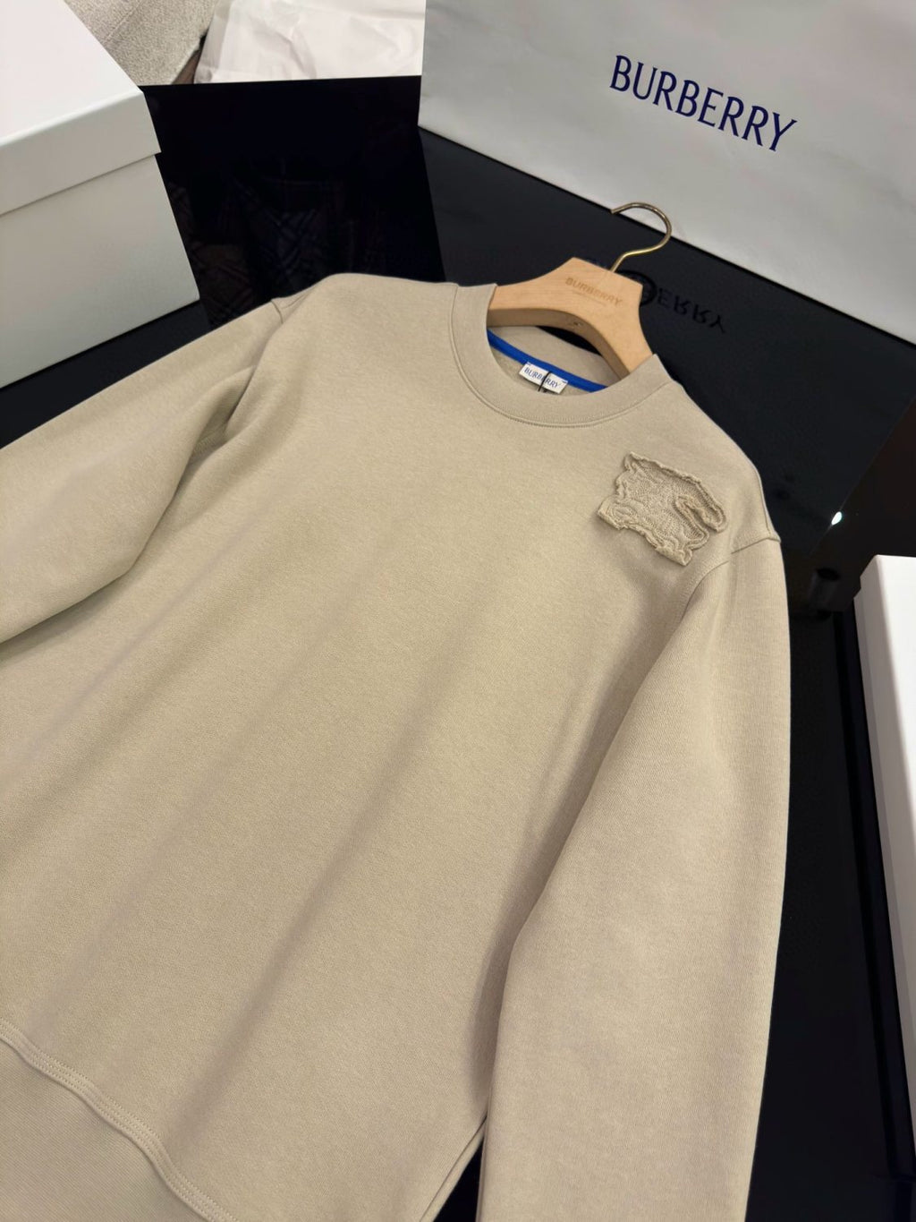 Burberry Men's Spring And Fall Solid Color Embroidery Pattern Print Round Neck Long Sleeved Sweatshirt Elastic Drawstring Casual Pants Suit Set #74742