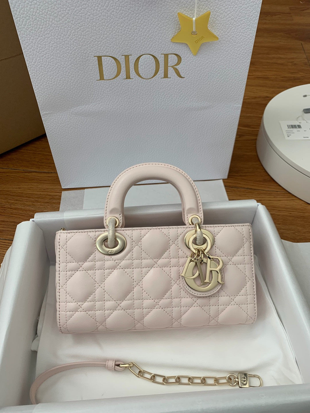 Dior Small Lady D-Joy Handbag In Black Matte Calfskin With Wicker-weave Pattern Pink Lambskin Princess Bag Elegant Crossbody Design Bags M0613ONGE_M900 #197191