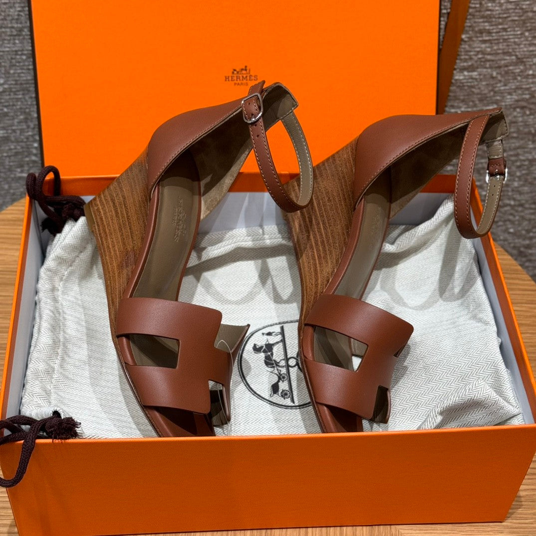 Hermes Legend Women's Solid Color Summer Solid Color Open Toe Buckle Leather Thick Sole High Heel Sandals Shoes #77466