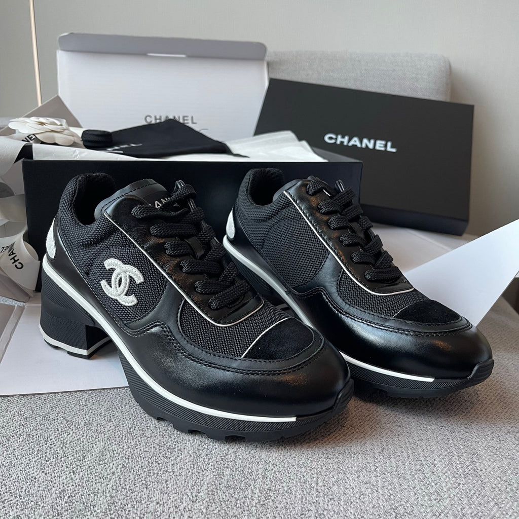 Chanel Sneakers Mixed Fibers Shiny Calfskin Suede Calfskin #335039