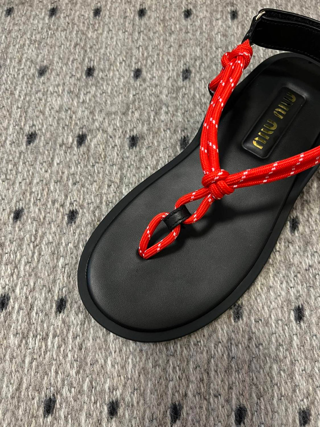 MiuMiu Women's Summer Fashion Casual Toe-exposed Strappy Leather Sandals Shoes #78431