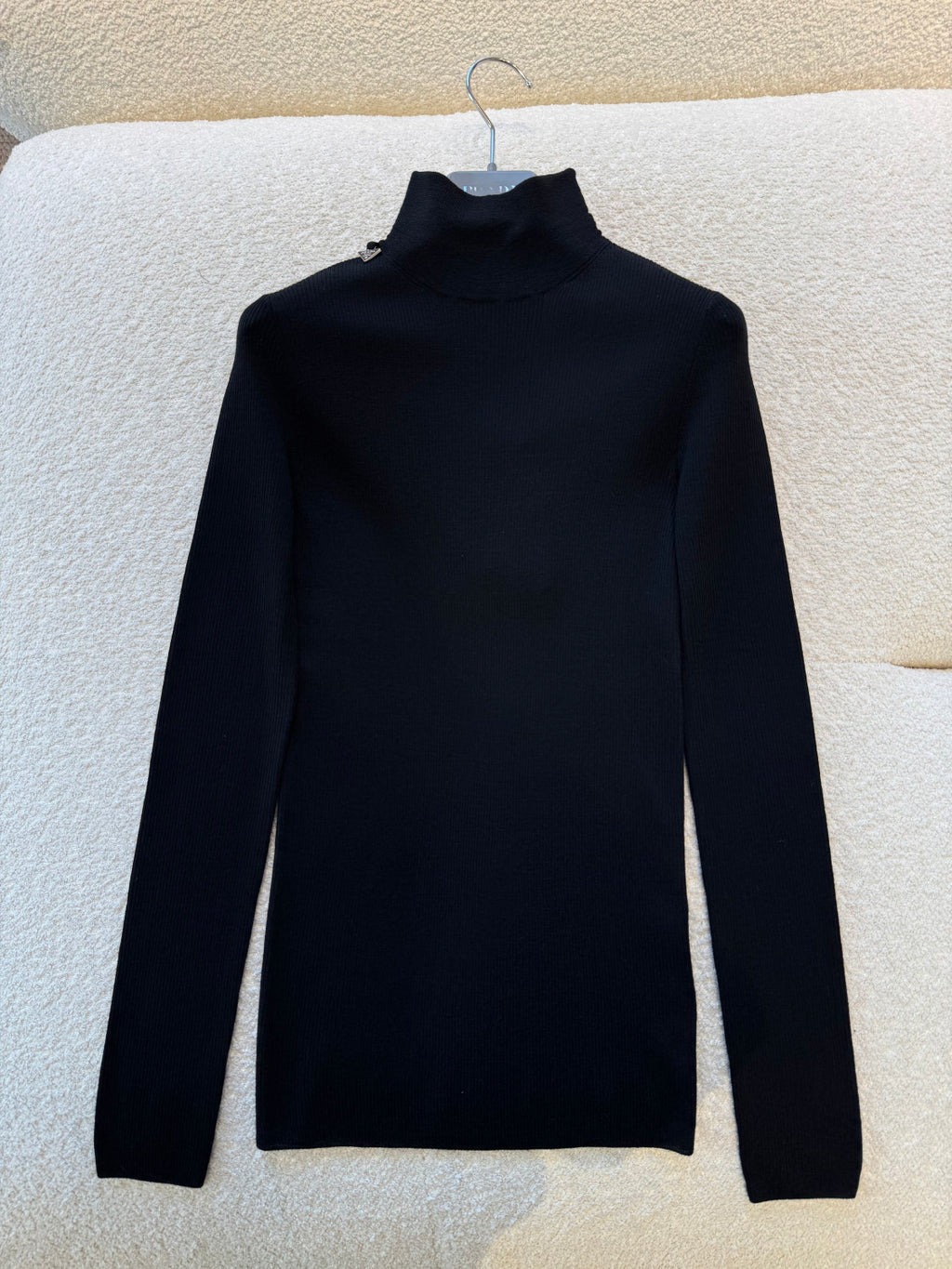 Prada Men's and Women's Solid Color Turtleneck Slim-cut Wool Sweater #333520