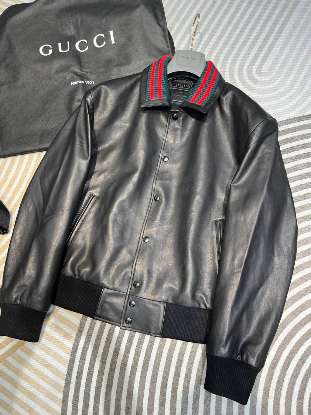Gucci Men's Fall/Winter Striped Lapel Single Breasted Fitted Long Sleeve Black Leather Jacket Coat #99964