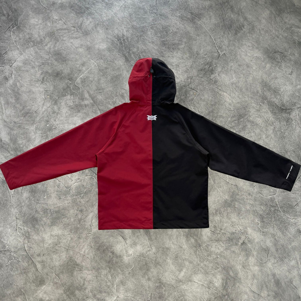 Mertra Water Reactive Hard Shell Jacket Red/Black