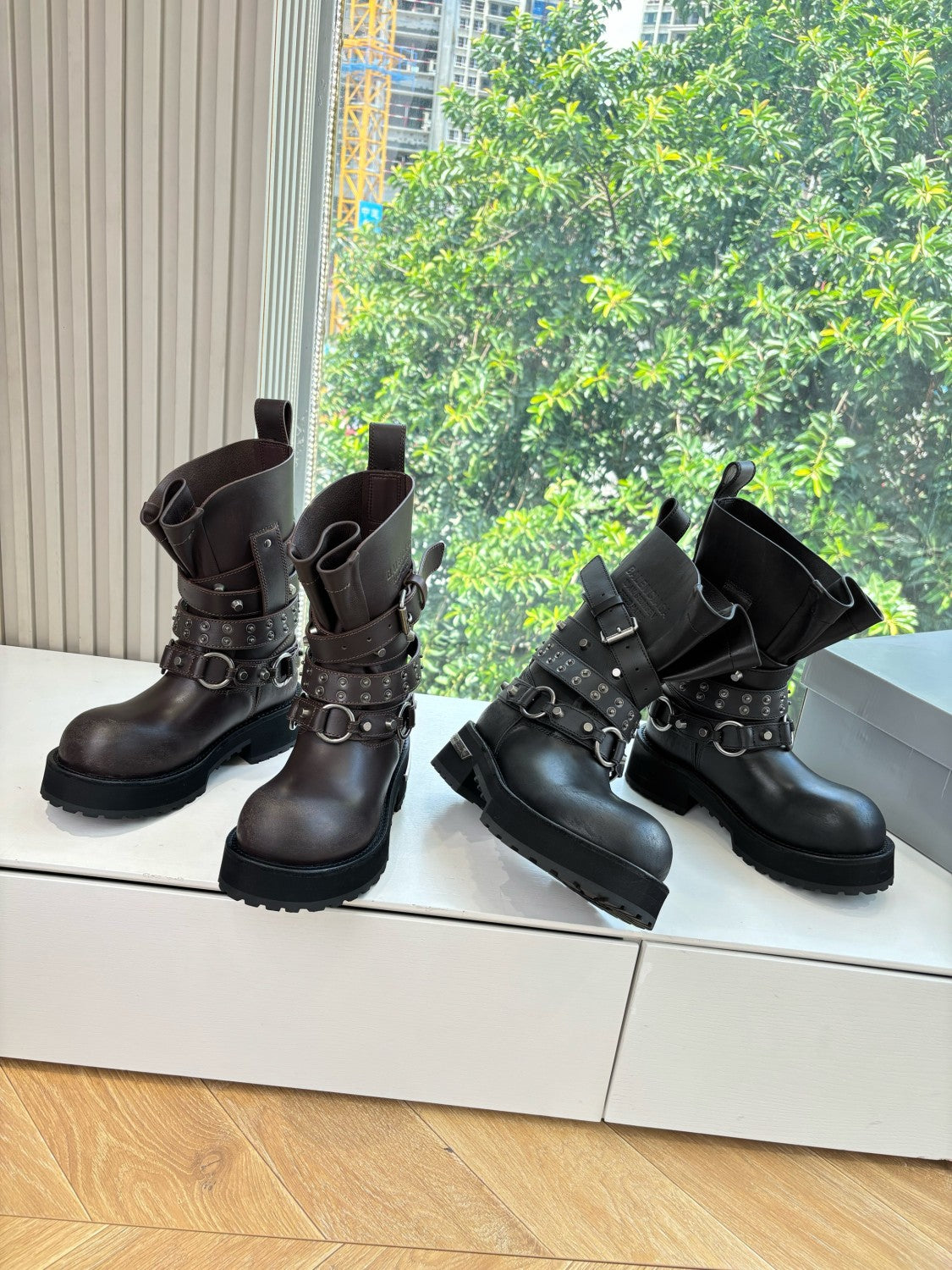 Balenciaga Men's and Women's Fall/Winter Fashion Casual Round Toe Sleeveless Thick Sole Leather Mid Calf Boots Shoes #78583