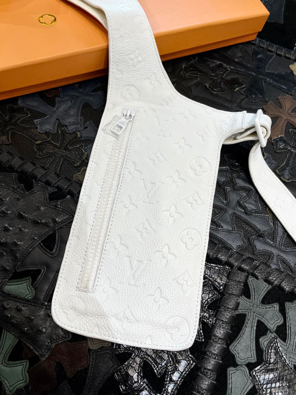 Louis Vuitton Leather Printed Vest With Accessories #22172
