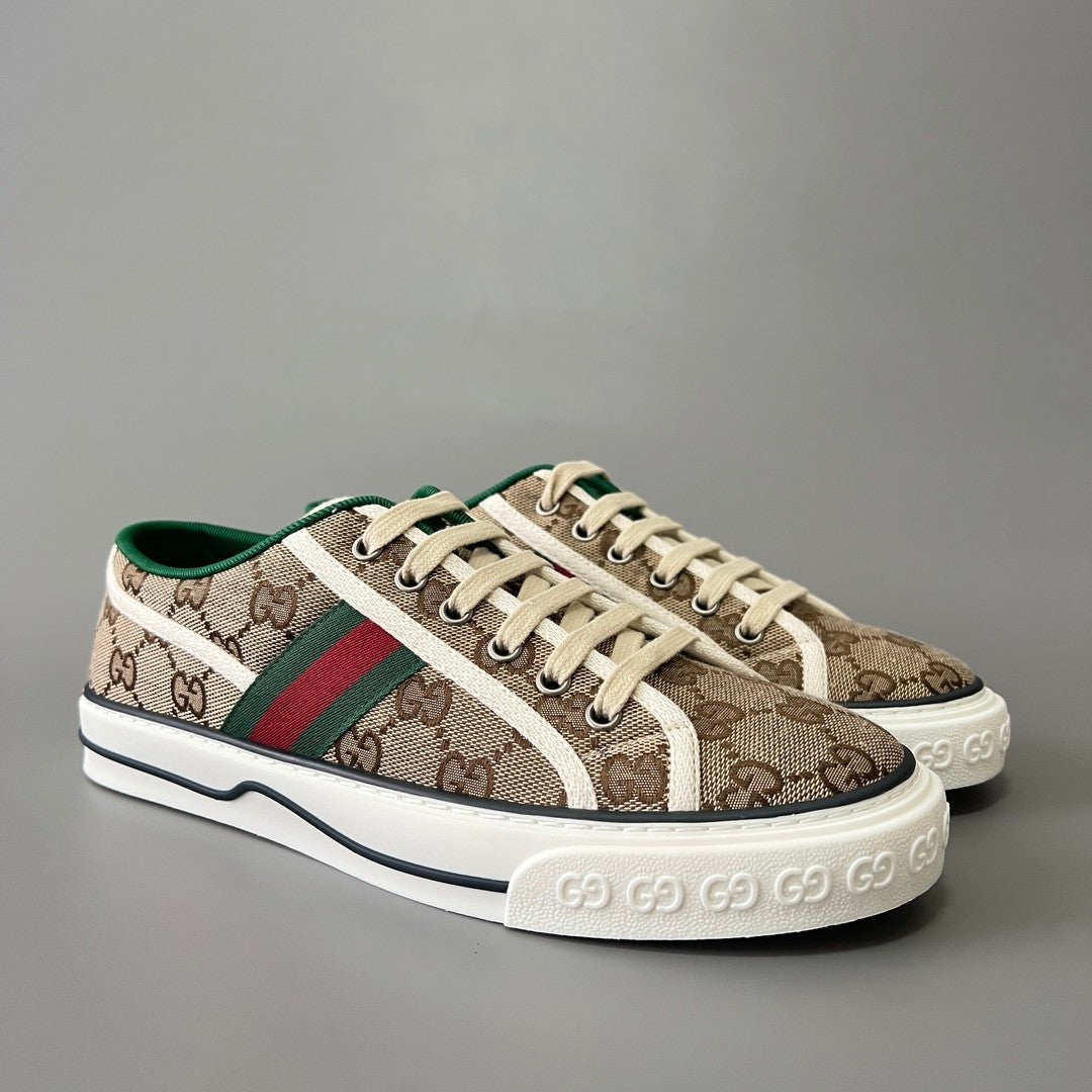 GUCCI Women's Gucci Tennis 1977 Sneaker in Beige Ebony Original GG Canvas #379374