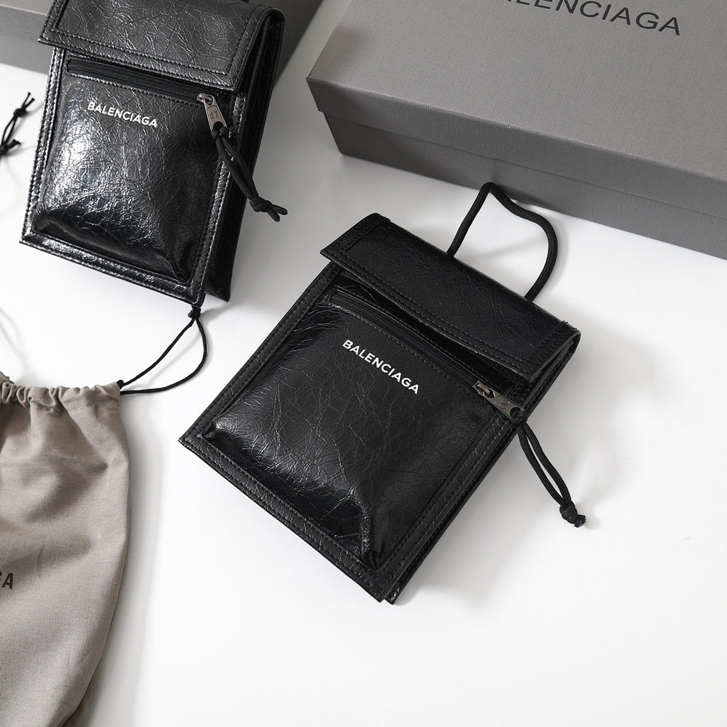 Balenciaga Men's And Women's New Oil Wax Leather Logo Phone Bag Messenger Bag Black Classic Color Mini Wallet Bags #195351