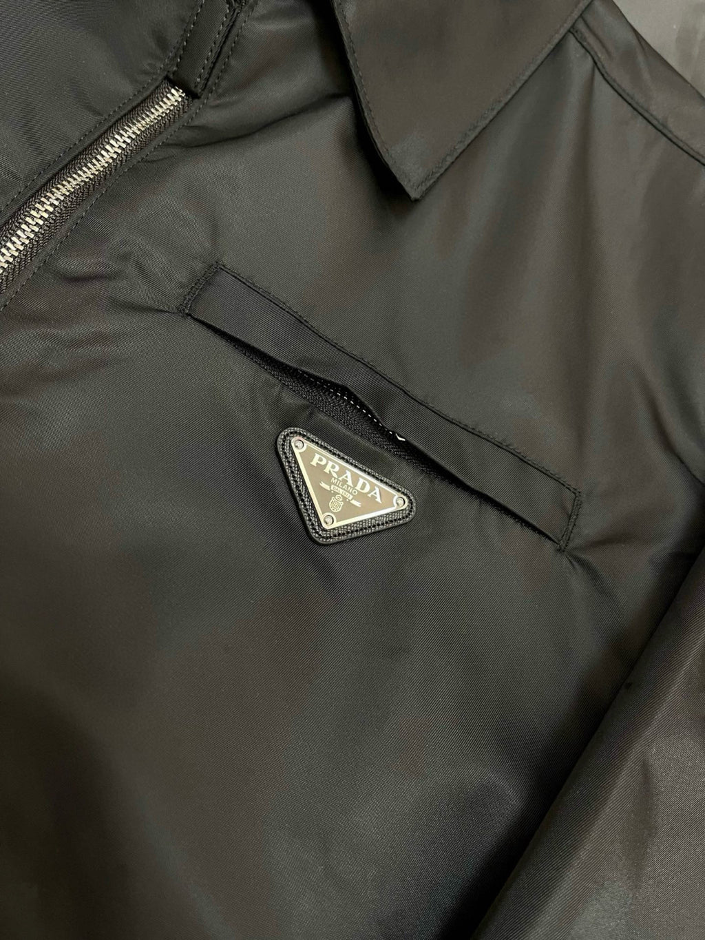 Prada Men's Fall/Winter Fashion Casual Solid Color Collared Zipper Nylon Triangular Logo Shirt Style Jacket #79153